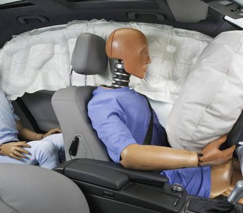 Túi khí ô tô quan trọng ra sao đối với sự an toàn?